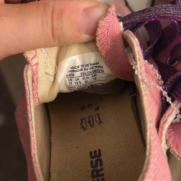 Converse - Picture 5 of 5